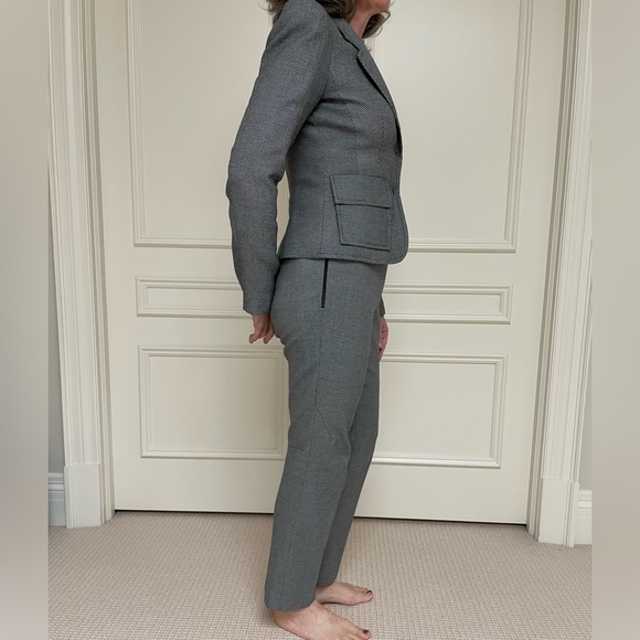 Multi print grey suiting with notched collar, bootcut pants - Picture 4 of 13